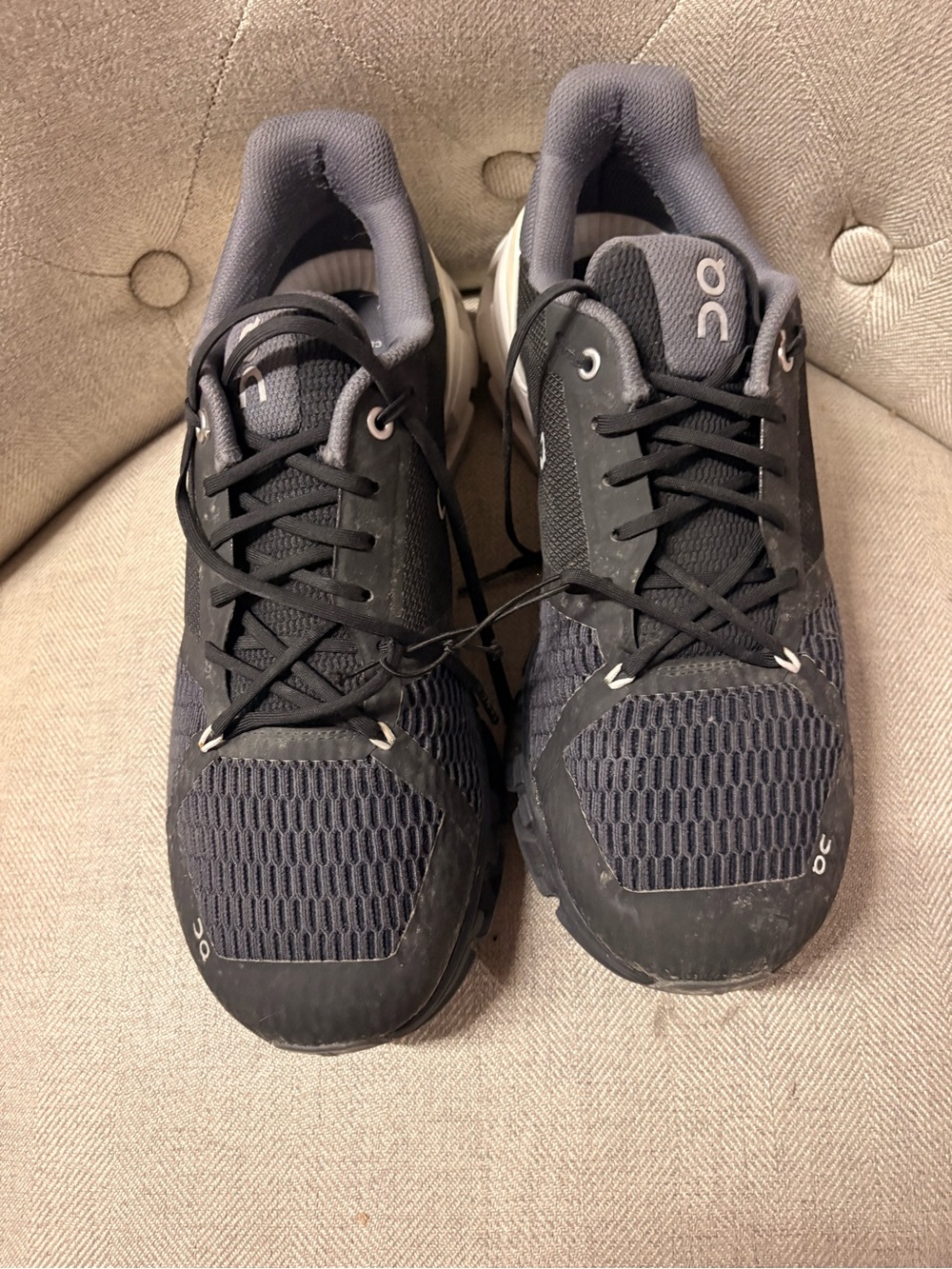 On Cloudflyer 4 in the Black & White colorway.Mens size 9.5
